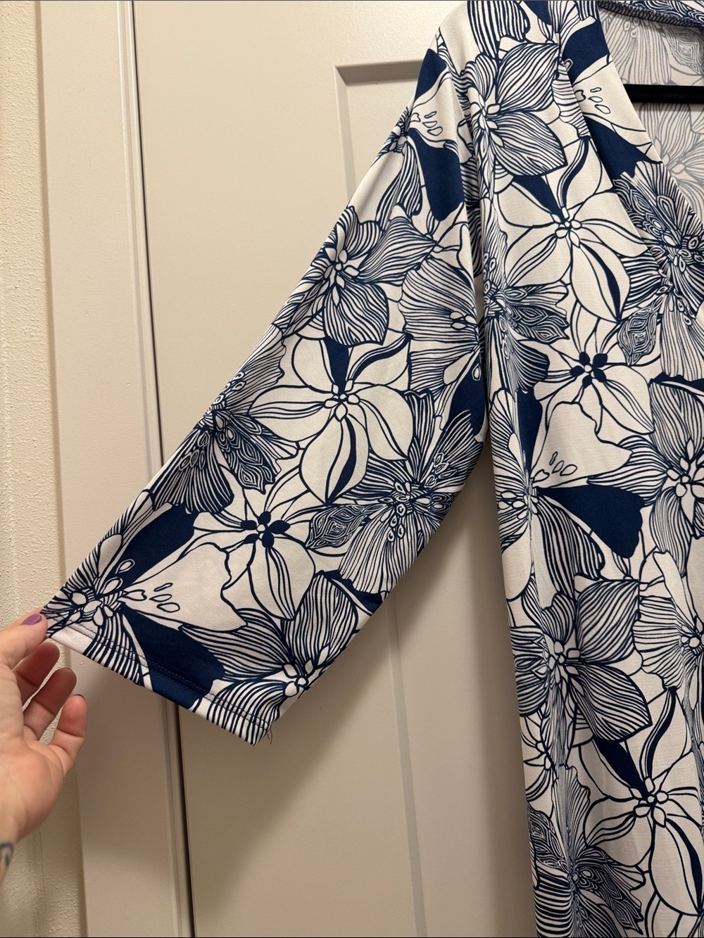 🆕 Stella Parker Navy & White Floral Print Resort Tunic Dress Cover Up. XL. NWOT🌴 - Picture 3 of 4